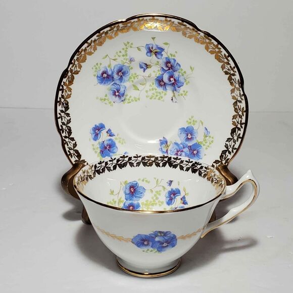 Collingwoods Teacup and Saucer Blue Flowers Vintage - Picture 10 of 10